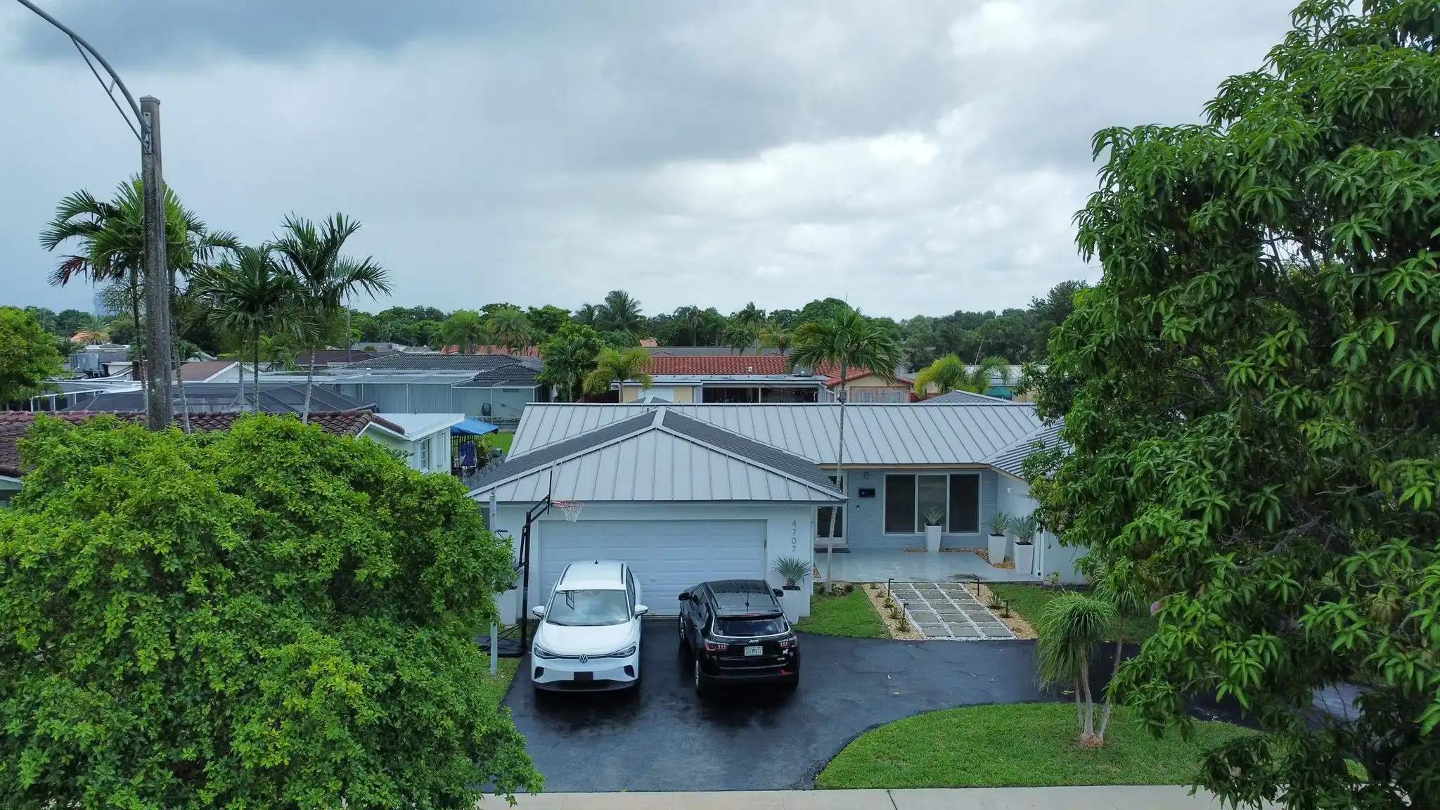 Image of the article: Hurricane Season Roof Preparedness Checklist: What Every Florida Homeowner Should Do Before The Storms