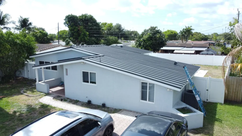 Roofing Services in Hollywood, FL