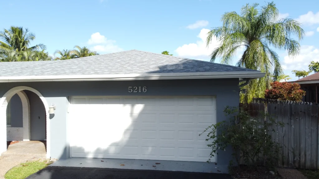 Roofing Services in Oakland Park, FL