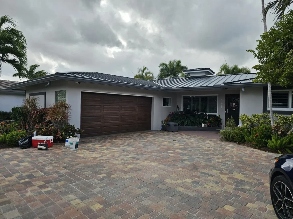 Wilton Manors Roofing Services