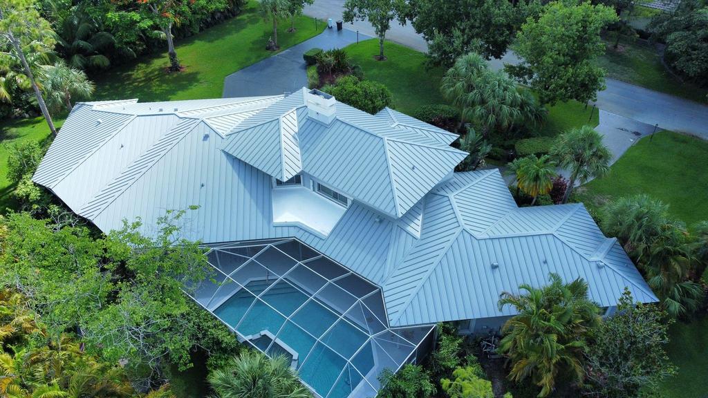 Image of the article: Roof Replacement Process in South Florida